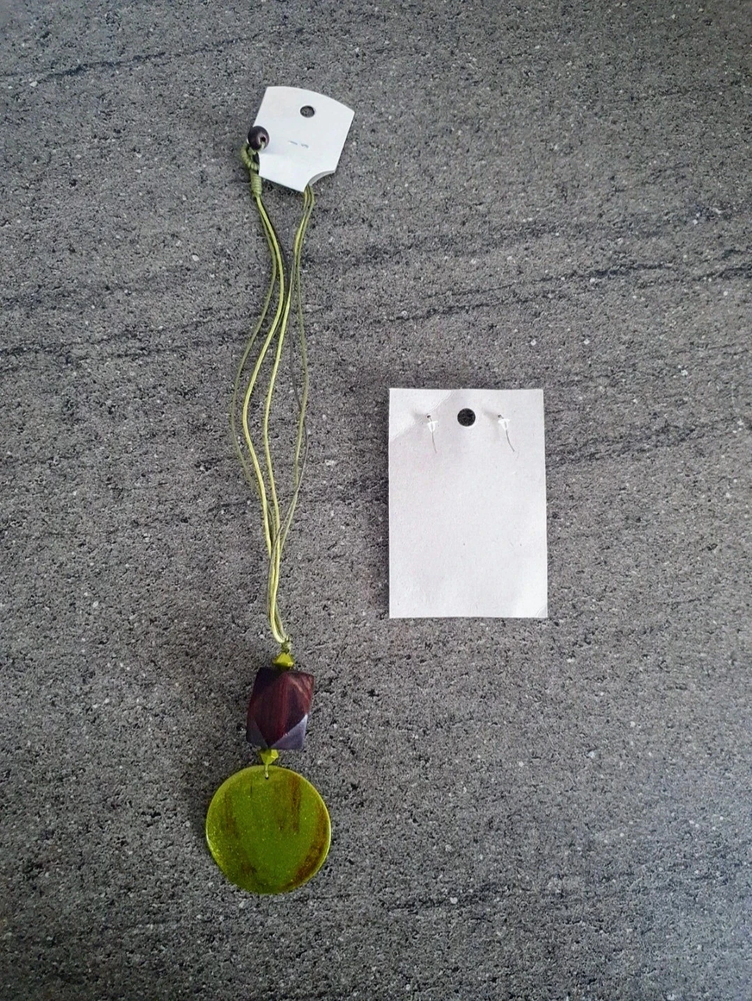 Conjunto de colar + brincos. – photo 2